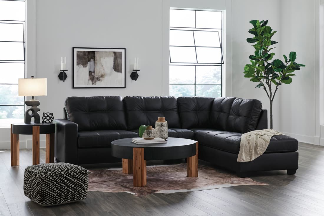 Ashley 170-04 Sectional  | image 1