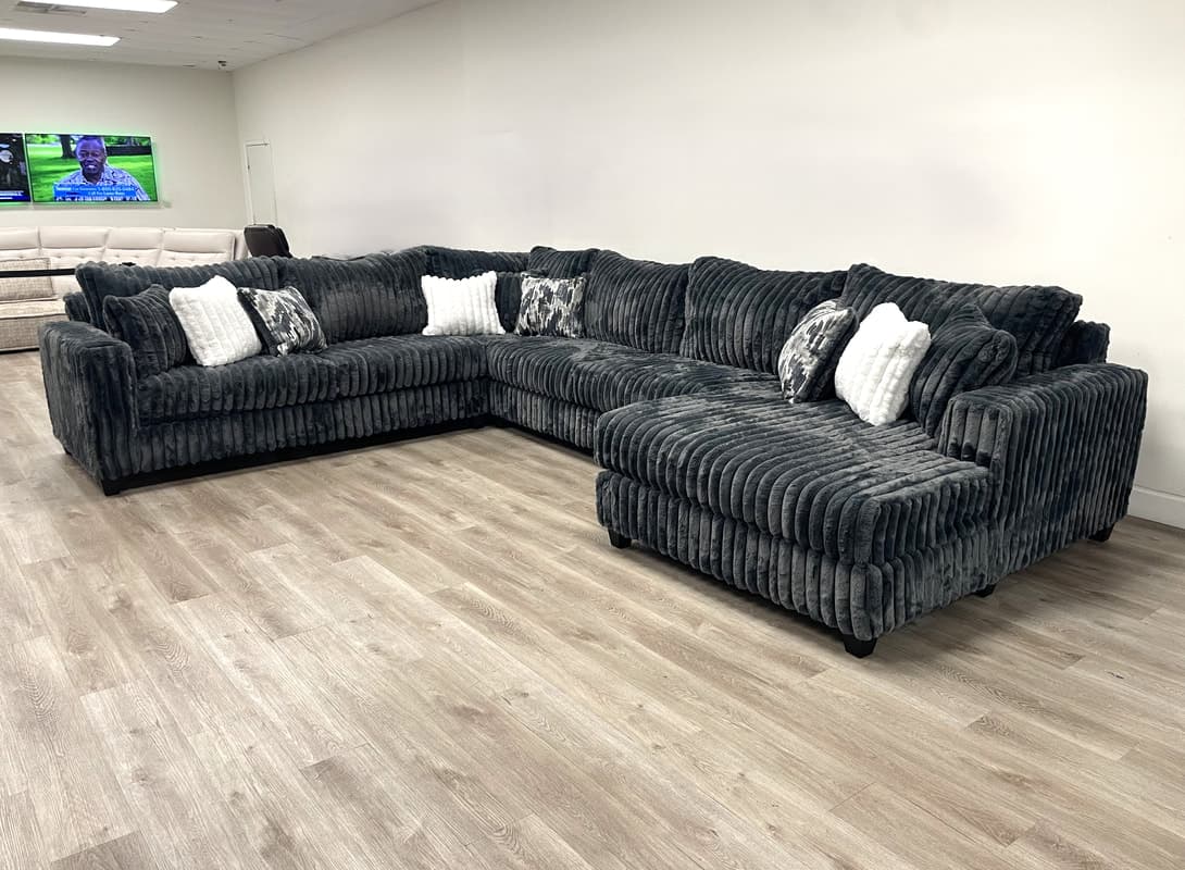 9900 - 4PC Oversized Sectional | image 5