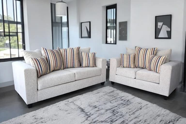 Sofa & Loveseat Dakota | image 1
