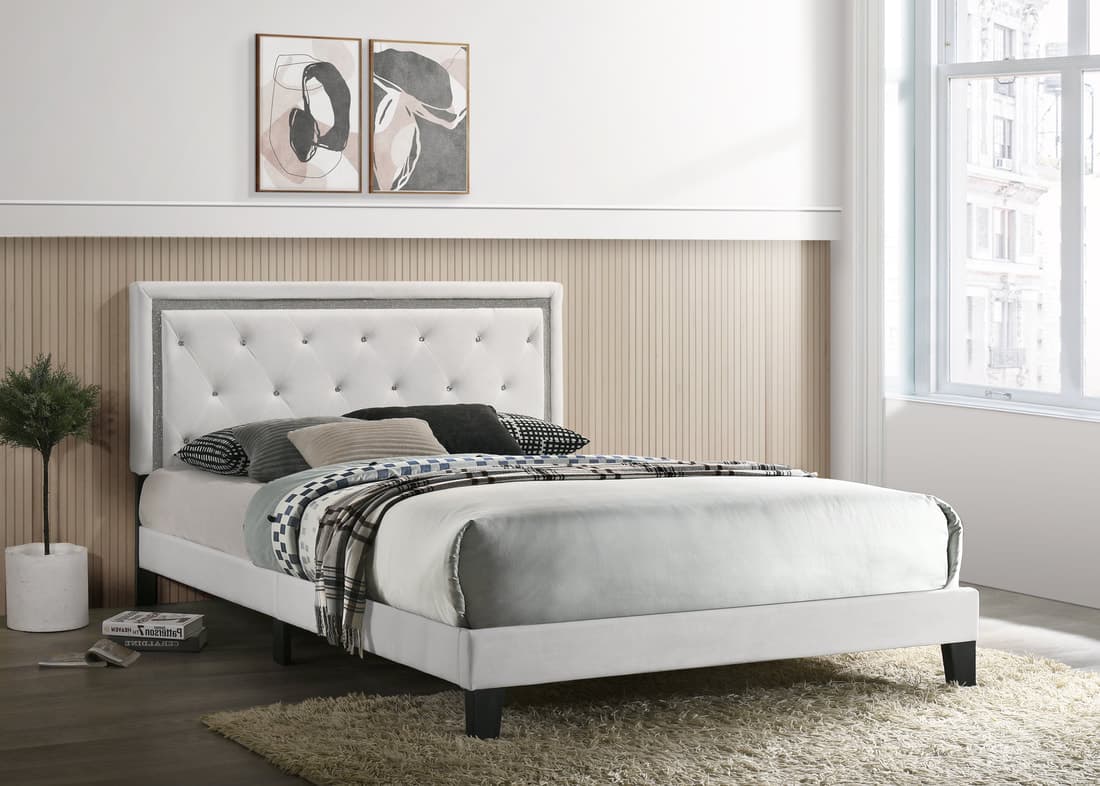Passion Grey Velvet Platform Bed - King | image 2