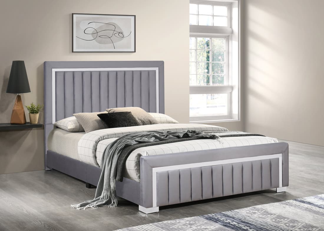HH820 - Twin, Full, Queen, King Bed | image 1