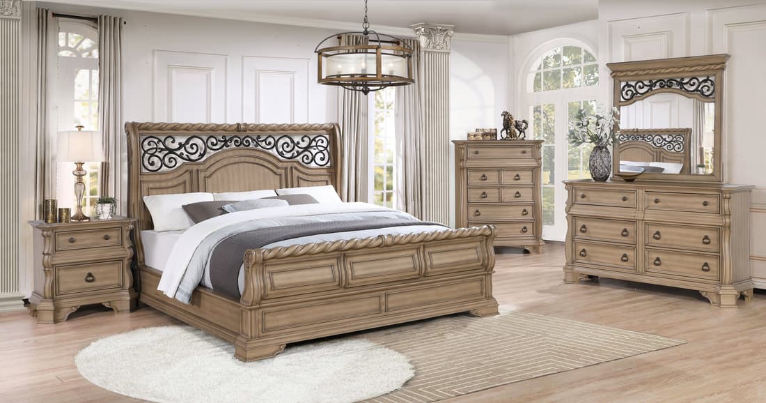 B7010 - 4pc or 5pc Bedroom Set - Queen, King | image 1